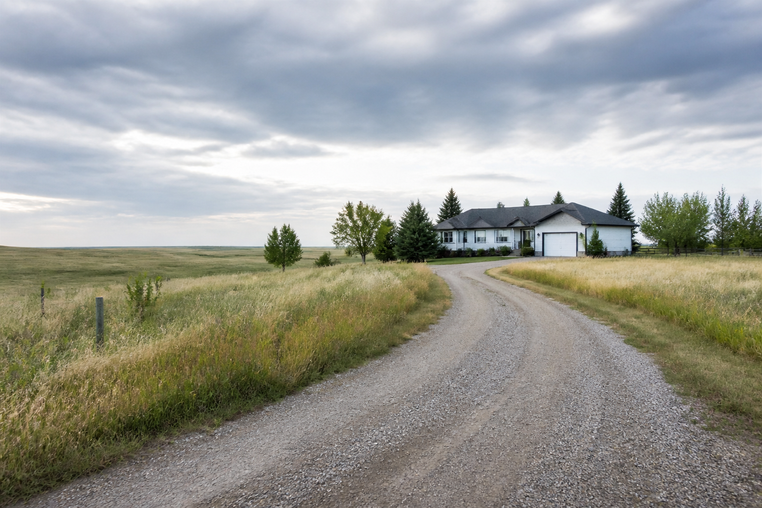 Alberta acreage at dusk used as the Camrose well pump repair hero